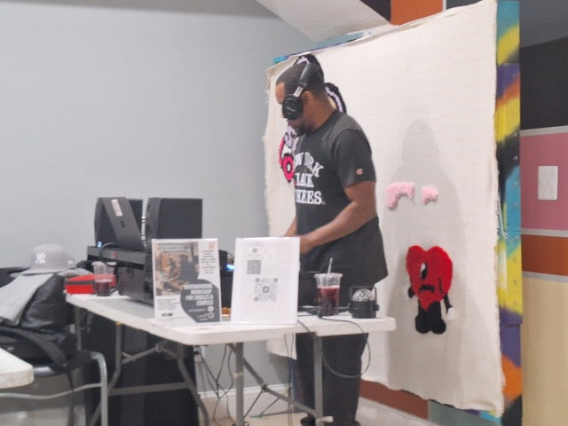 'Sand & Sip Smokers Session'